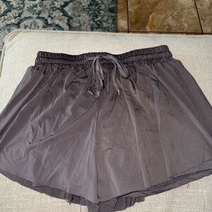 Amazon Gray Athletic Shorts Lightweight Elastic Waist